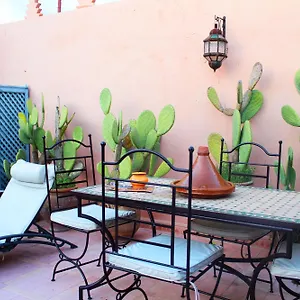 Riad Alida Riad